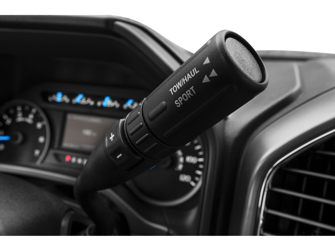 2015 Ford F-150 4WD SuperCab 145 XLT