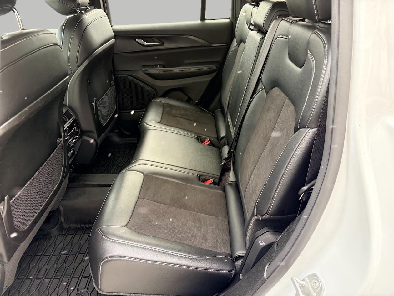 2023 Jeep Grand Cherokee Altitude 4x4