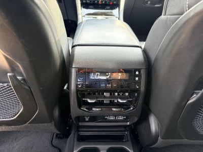 2023 Jeep Grand Cherokee L Overland 4x4