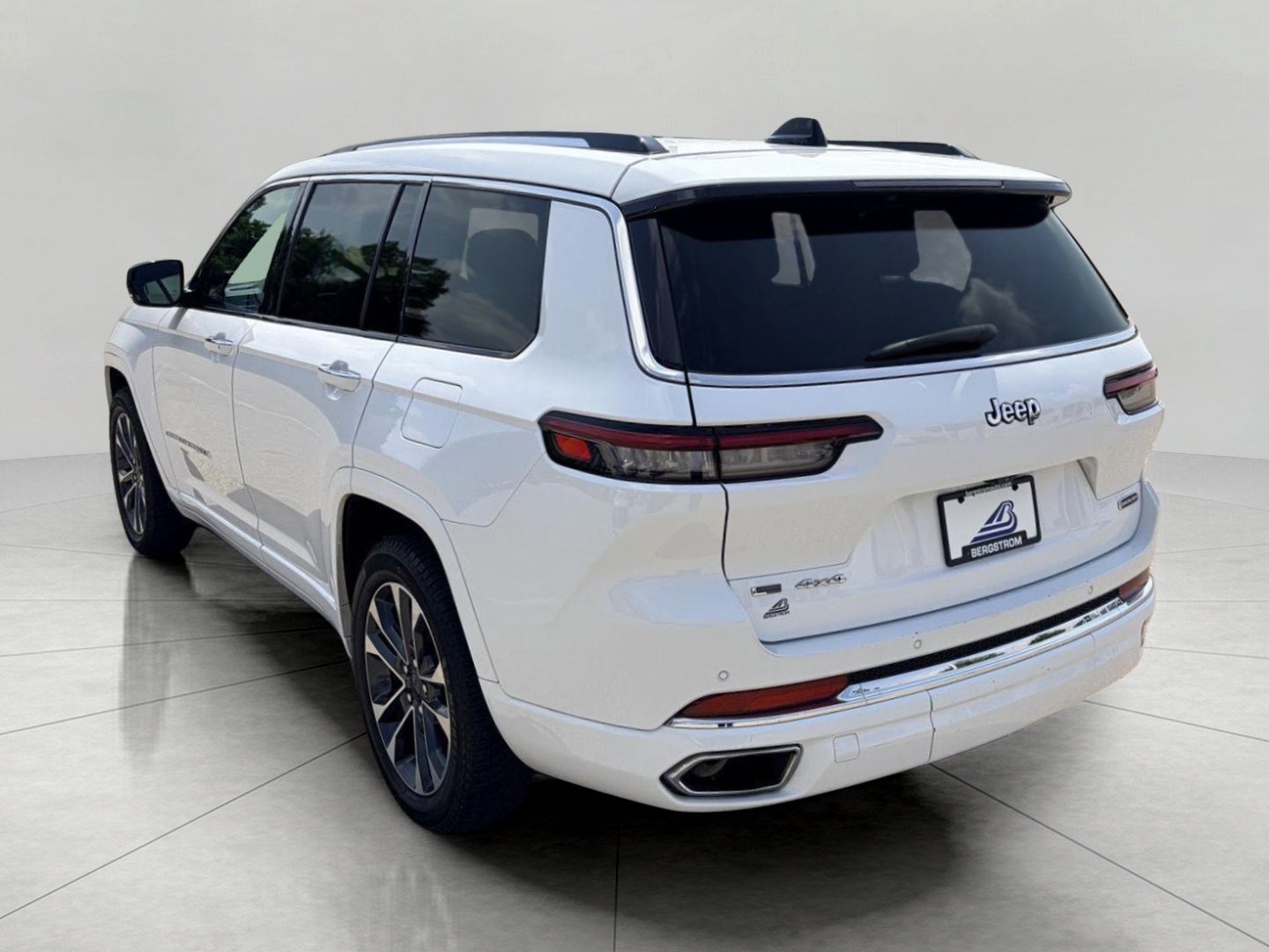 2023 Jeep Grand Cherokee L Overland 4x4
