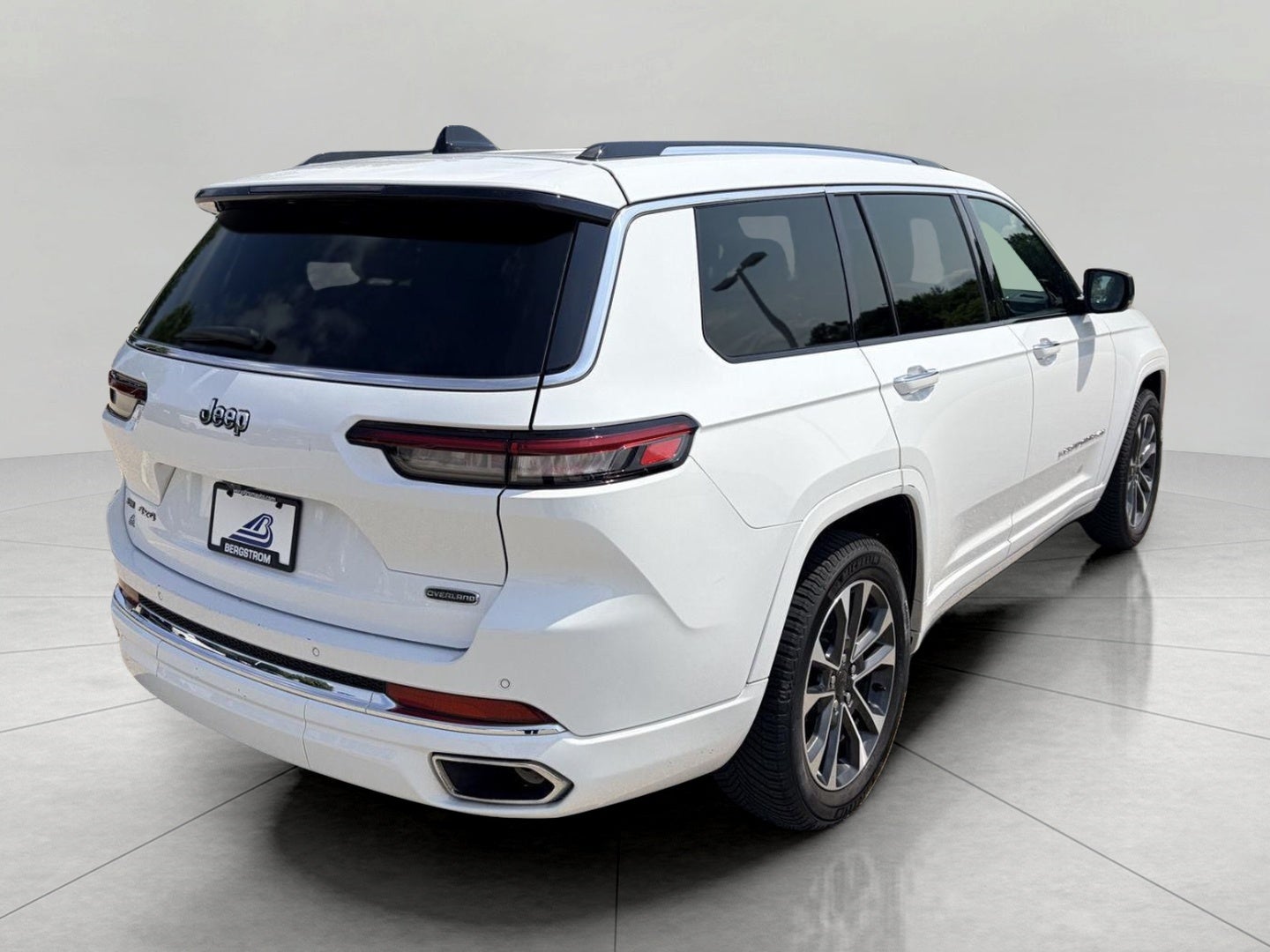 2023 Jeep Grand Cherokee L Overland 4x4