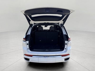2023 Jeep Grand Cherokee L Overland 4x4
