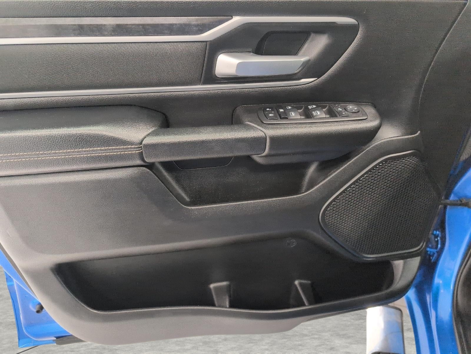2023 RAM 1500 Big Horn 4x4 Crew Cab 5'7 Box