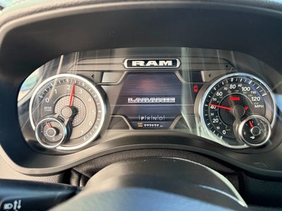 2022 RAM 1500 Laramie 4x4 Crew Cab 5'7 Box
