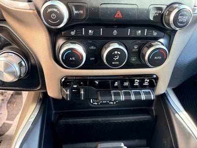 2022 RAM 1500 Laramie 4x4 Crew Cab 5'7 Box