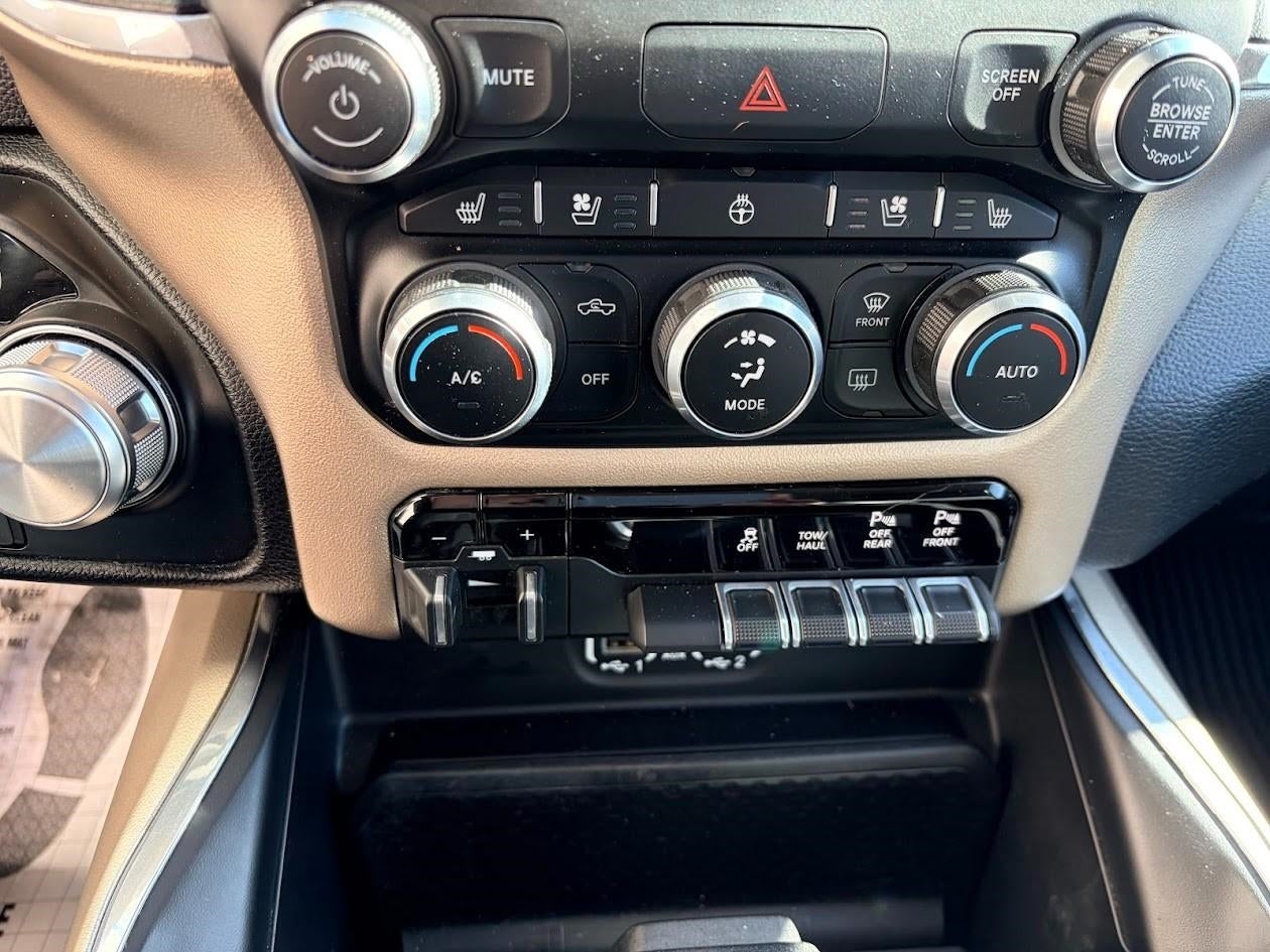 2022 RAM 1500 Laramie 4x4 Crew Cab 5'7 Box