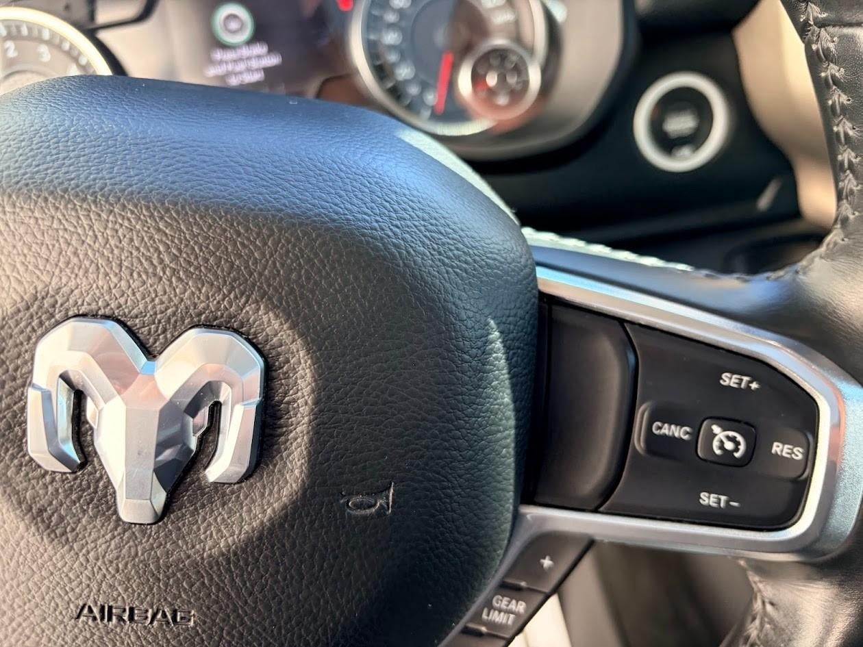 2022 RAM 1500 Laramie 4x4 Crew Cab 5'7 Box