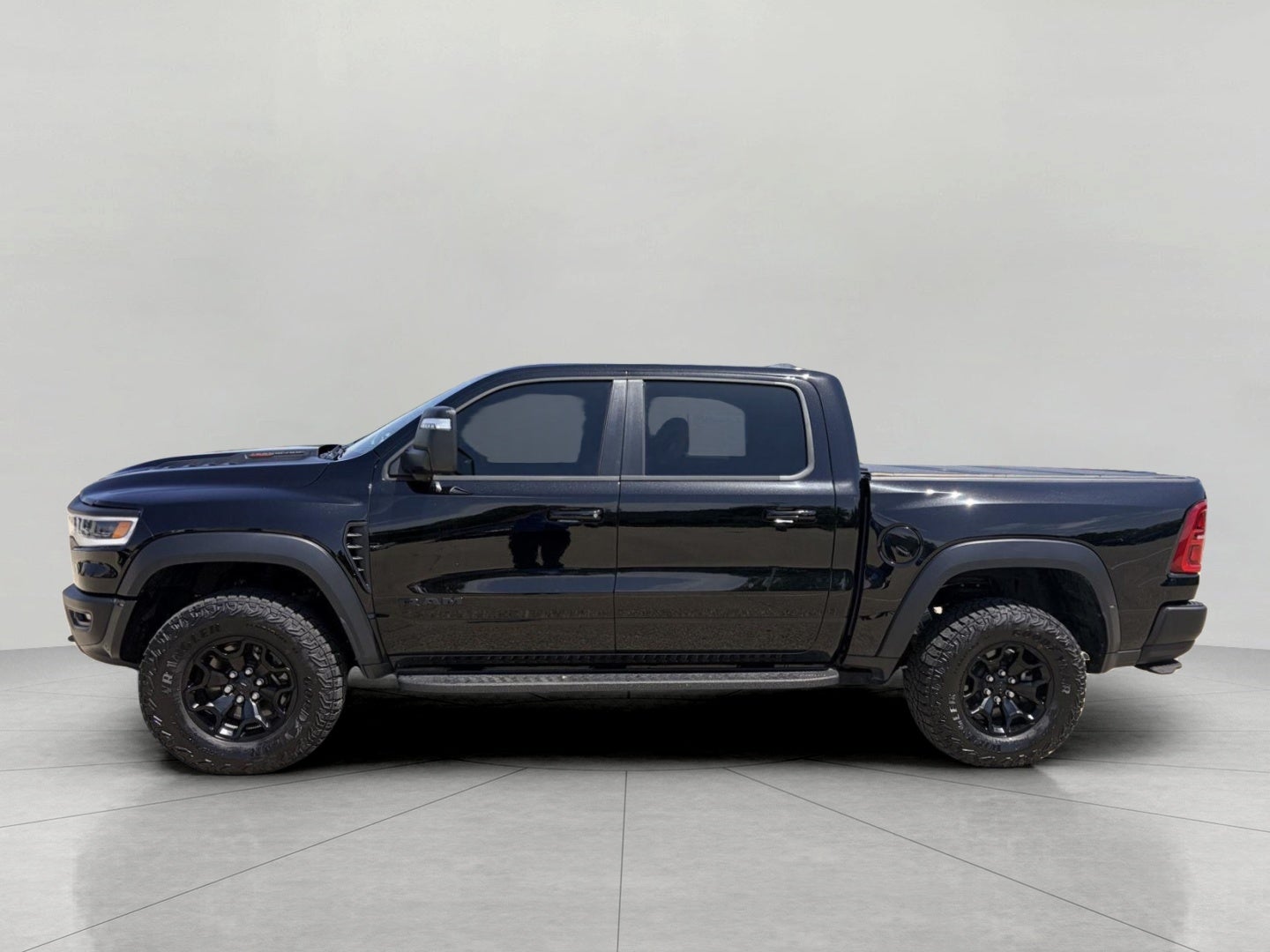 2025 RAM 1500 RHO 4x4 Crew Cab 5'7 Box