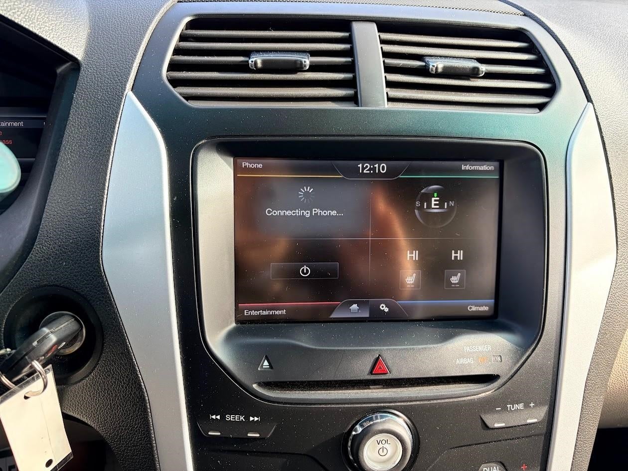 2013 Ford Explorer 4WD 4dr XLT