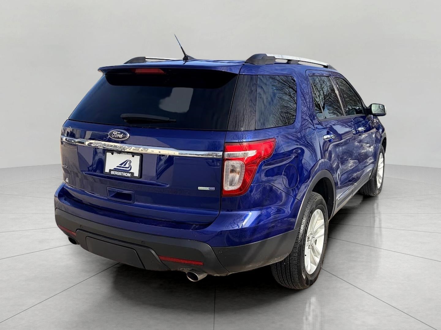 2013 Ford Explorer 4WD 4dr XLT