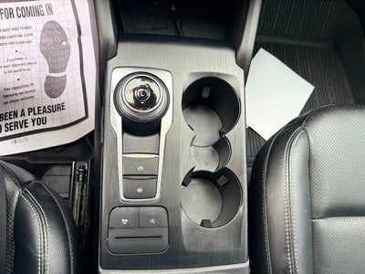 2022 Ford Escape SEL AWD