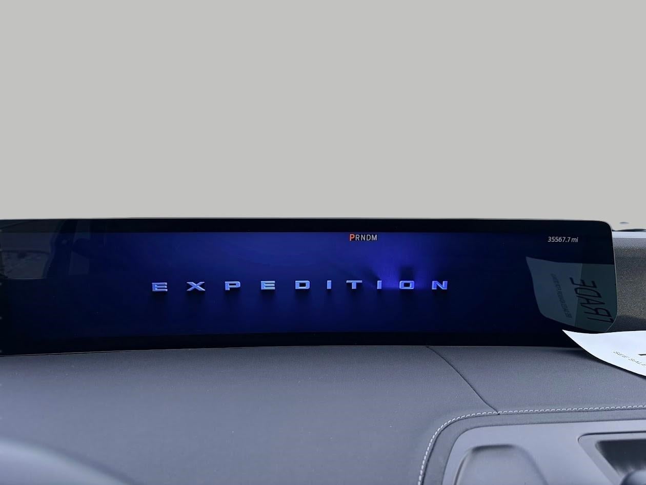 2025 Ford Expedition Platinum 4x4