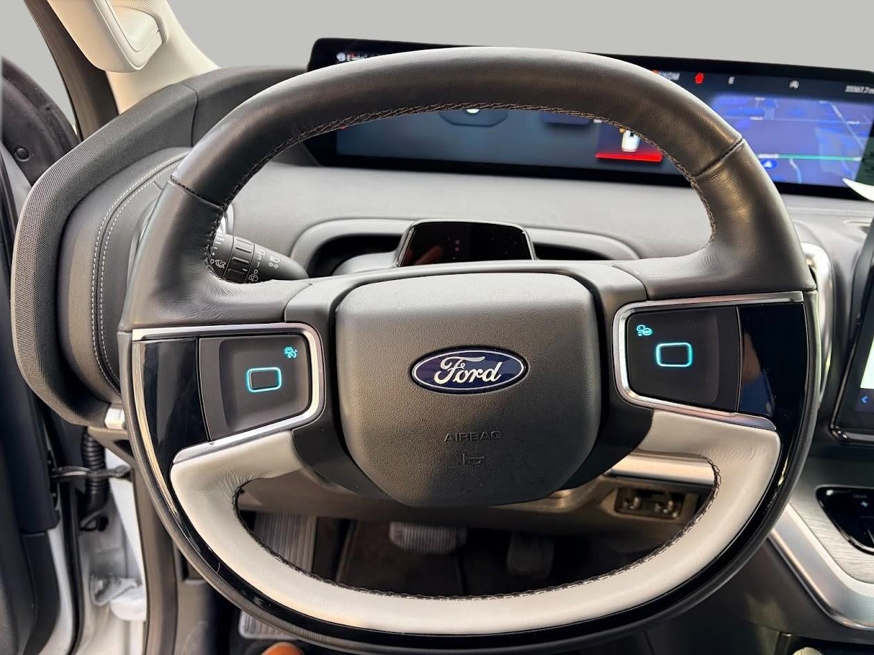 2025 Ford Expedition Platinum 4x4