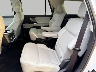 2025 Ford Expedition Platinum 4x4