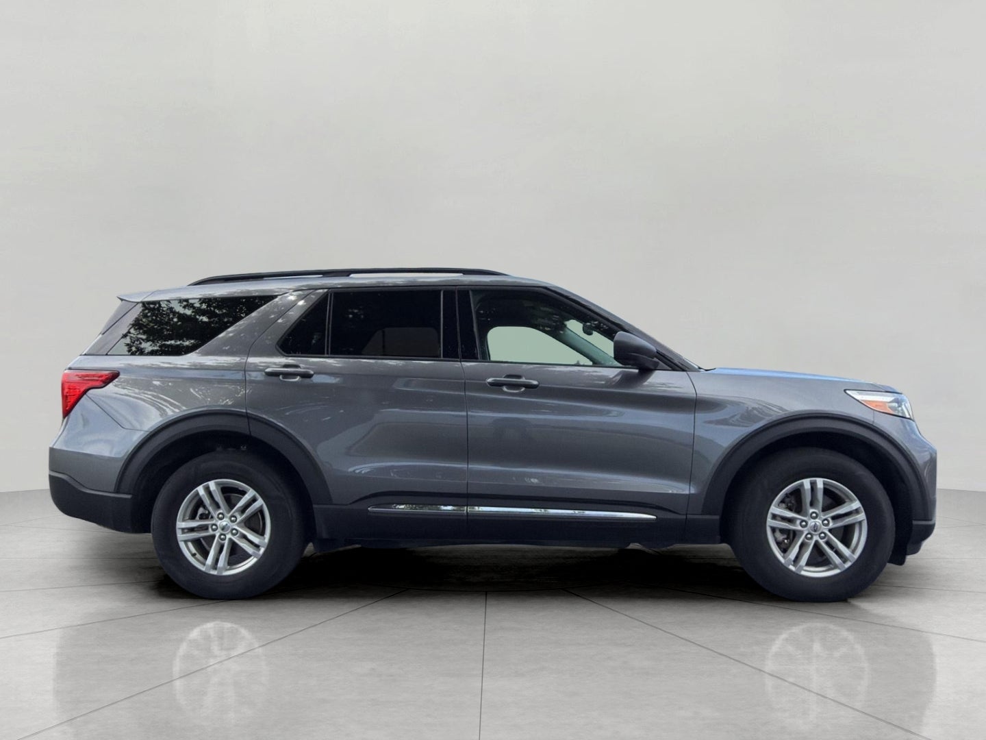 2024 Ford Explorer XLT 4WD