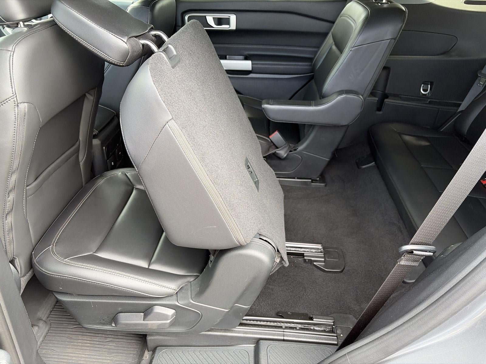 2024 Ford Explorer XLT 4WD