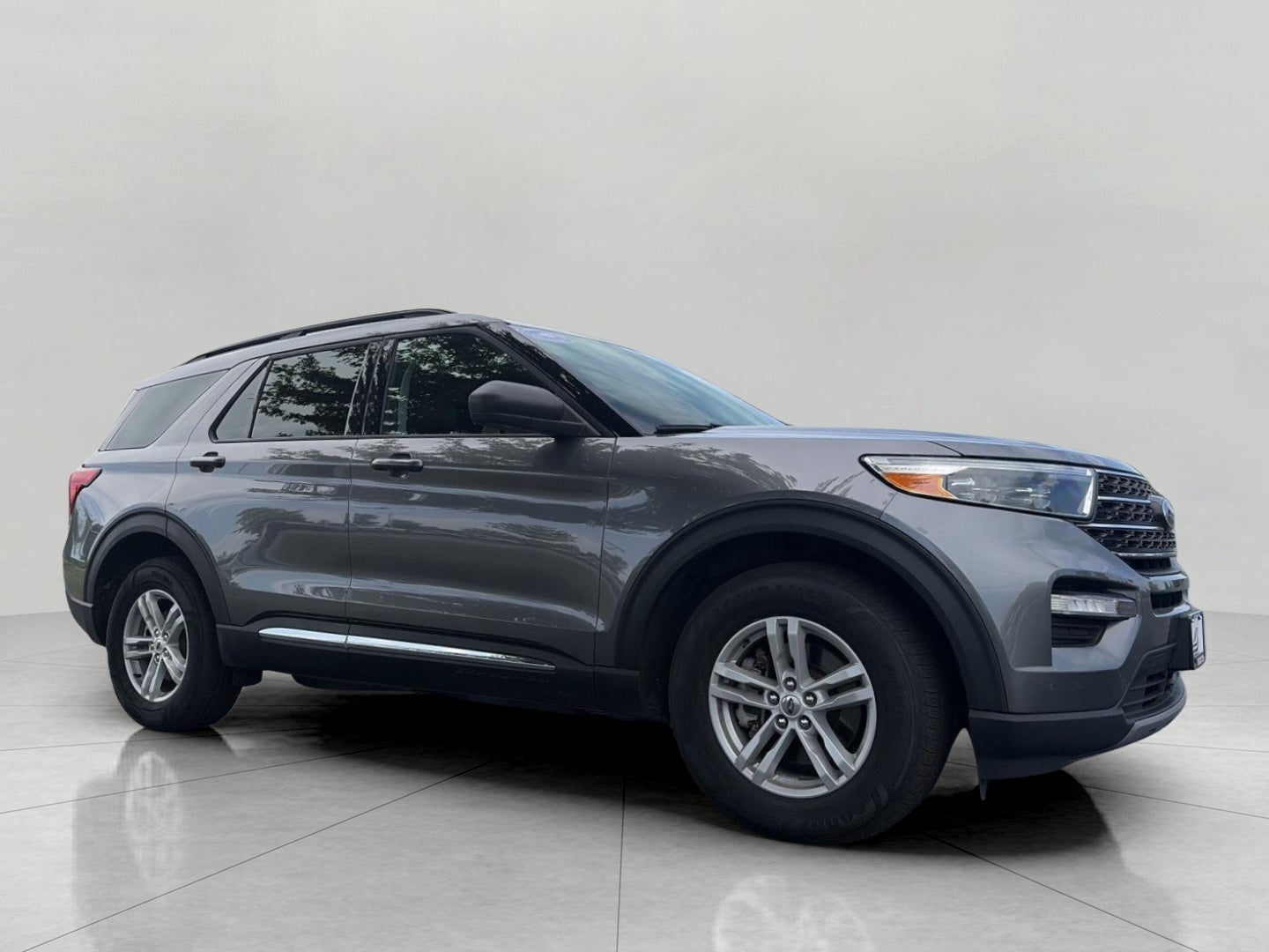 2024 Ford Explorer XLT 4WD