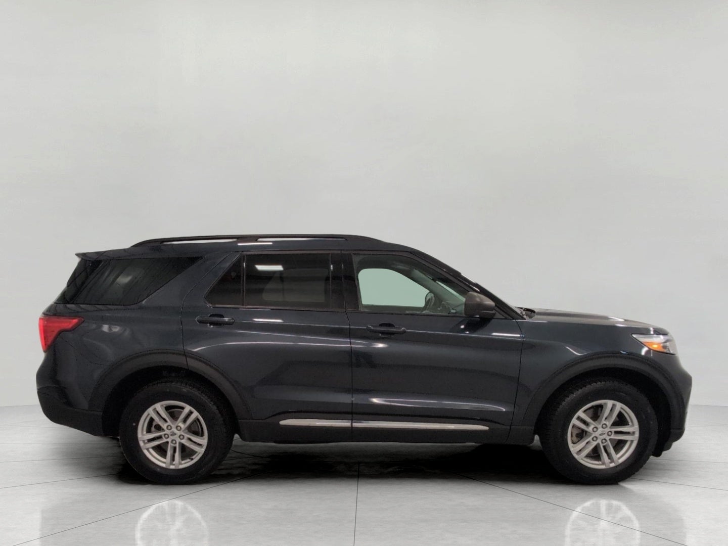 2024 Ford Explorer XLT 4WD