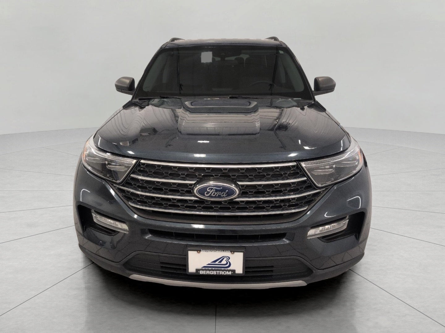 2024 Ford Explorer XLT 4WD