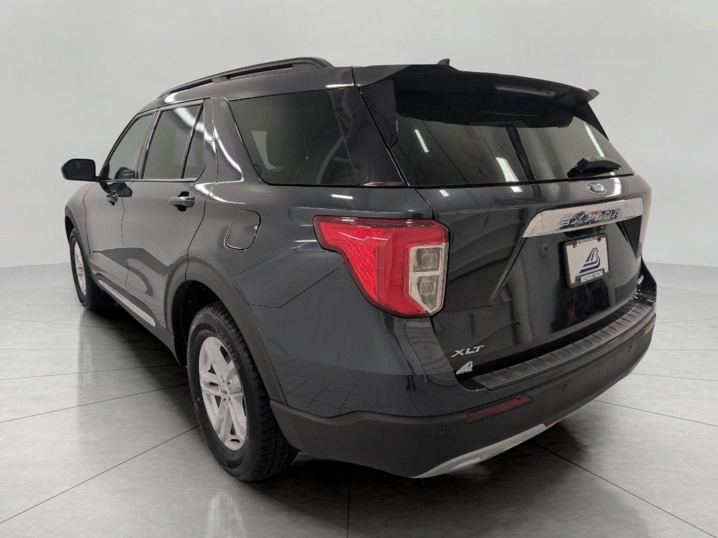 2024 Ford Explorer XLT 4WD