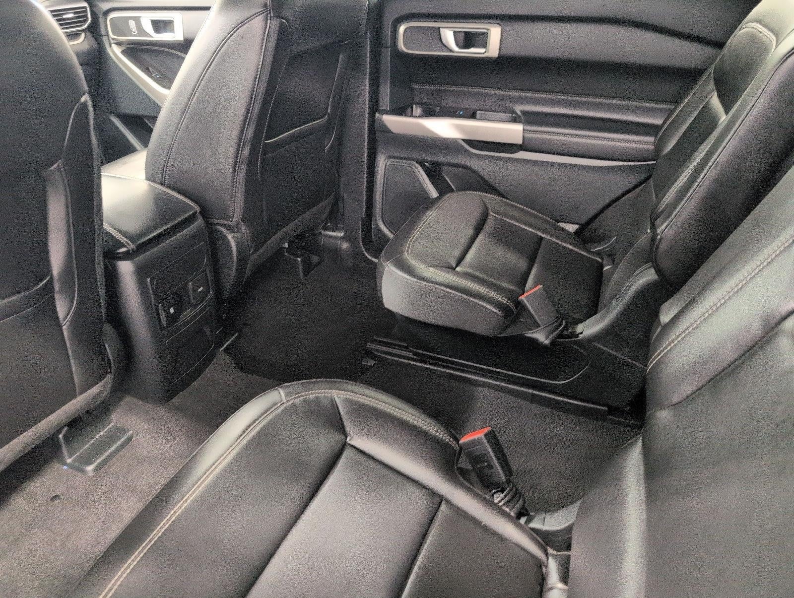 2024 Ford Explorer XLT 4WD