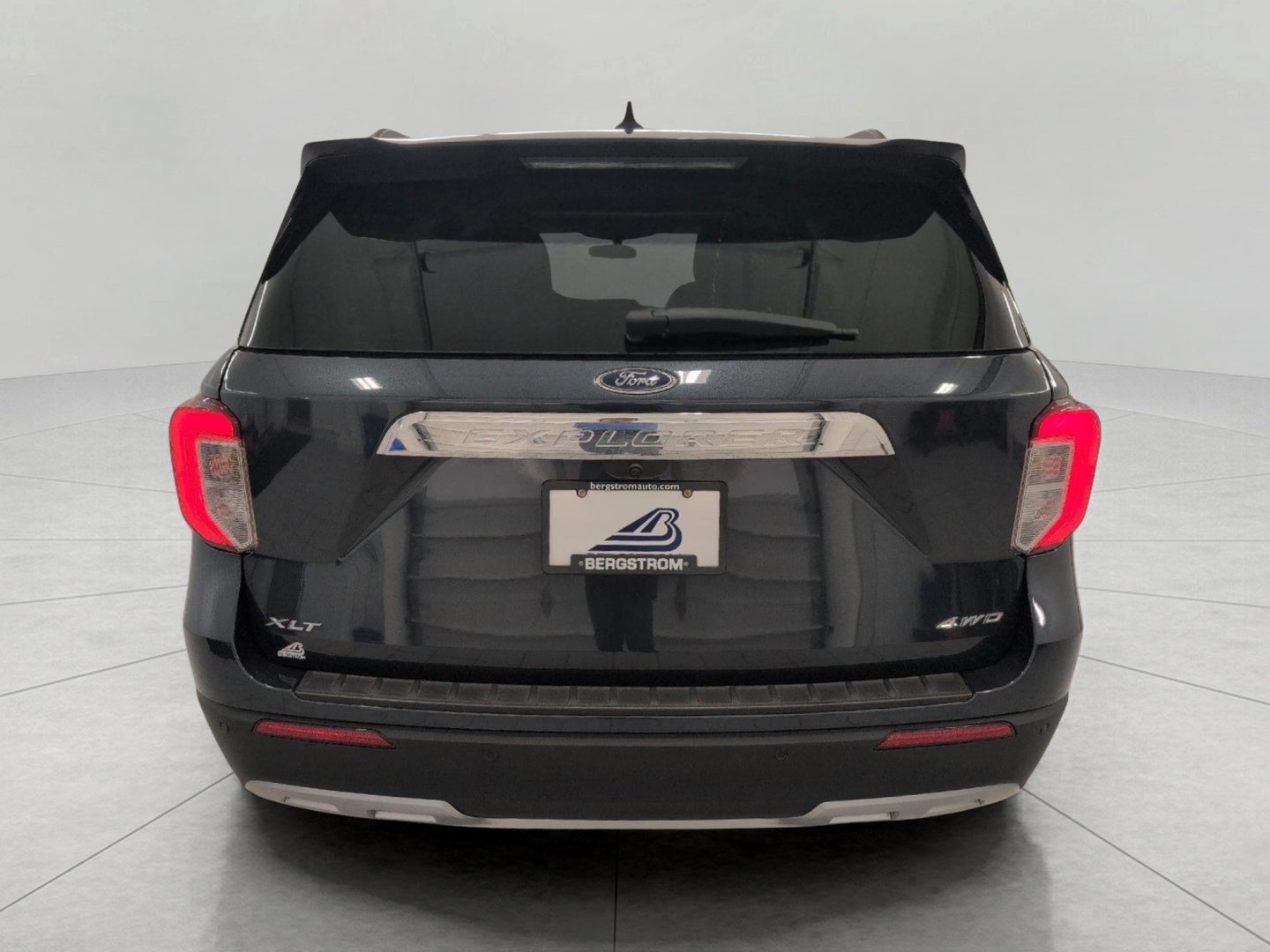 2024 Ford Explorer XLT 4WD