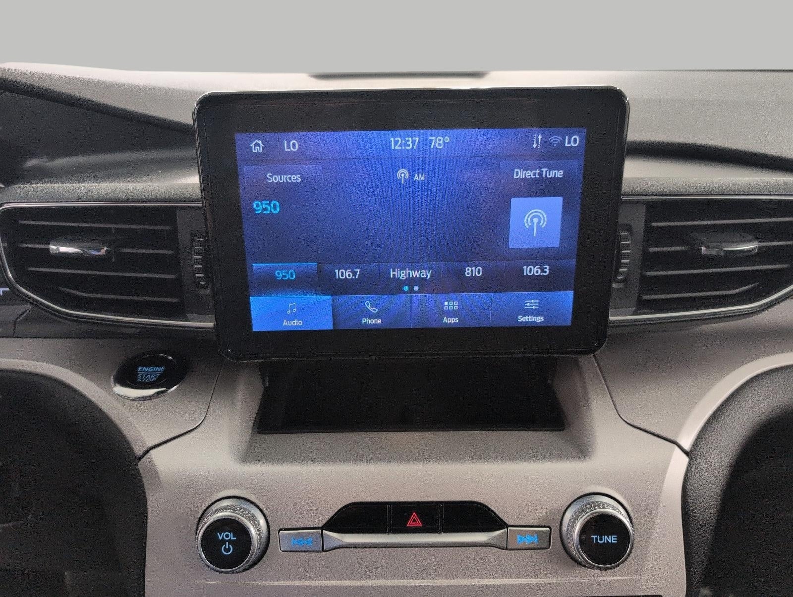 2024 Ford Explorer XLT 4WD