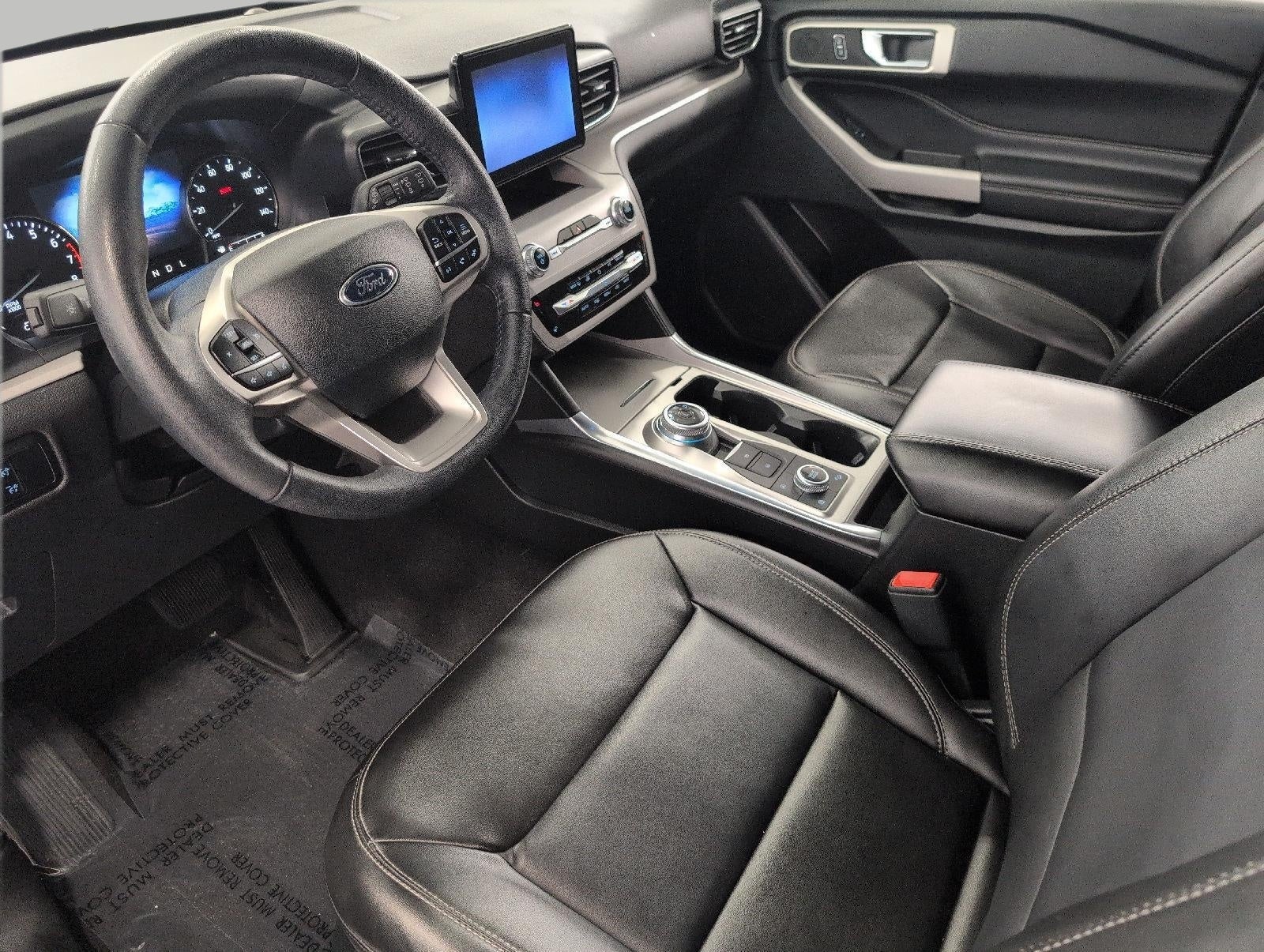 2024 Ford Explorer XLT 4WD