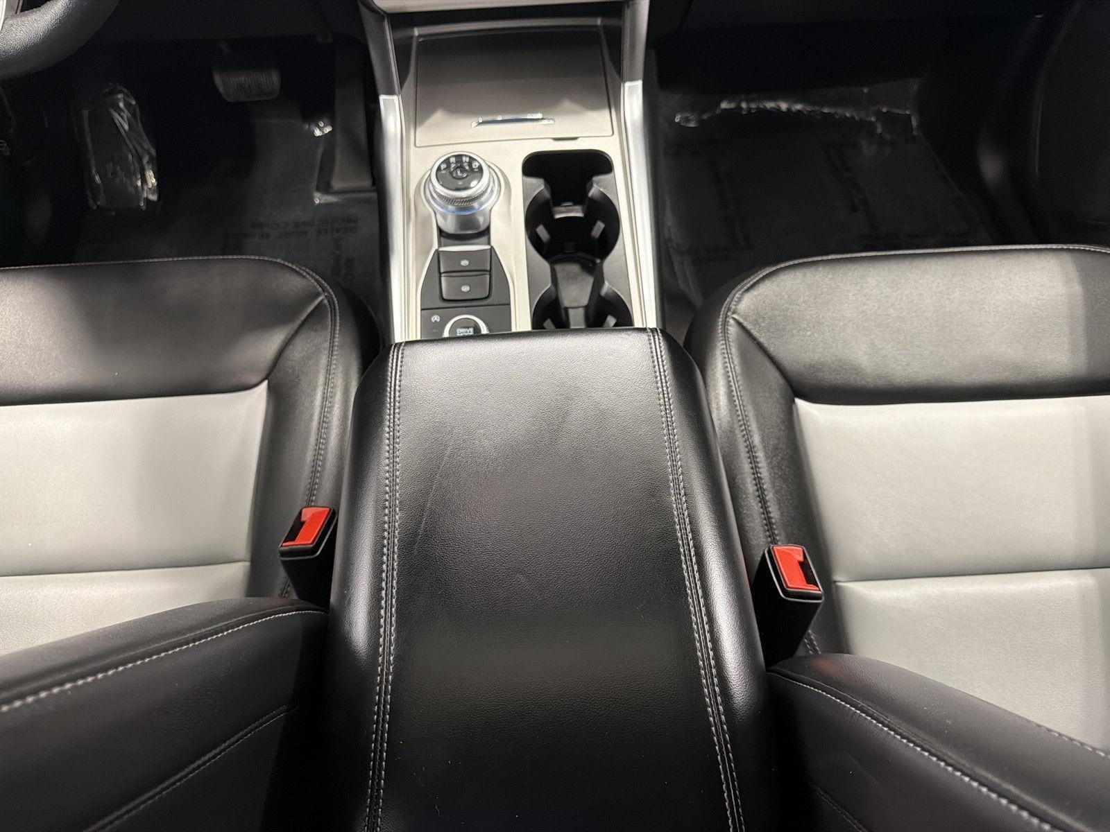 2024 Ford Explorer XLT 4WD
