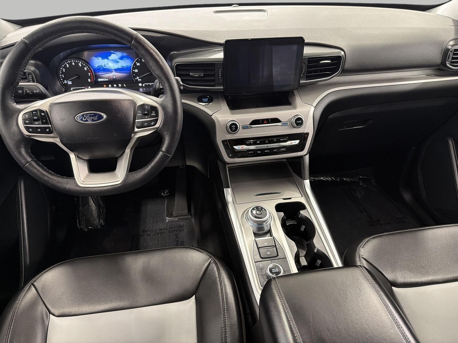 2024 Ford Explorer XLT 4WD
