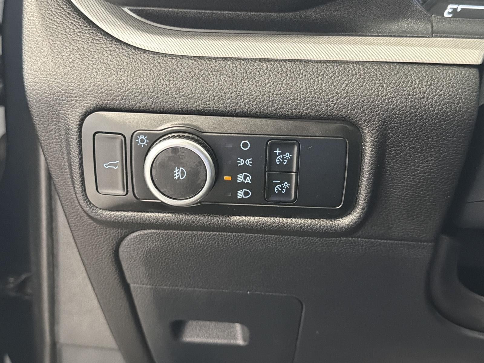 2024 Ford Explorer XLT 4WD