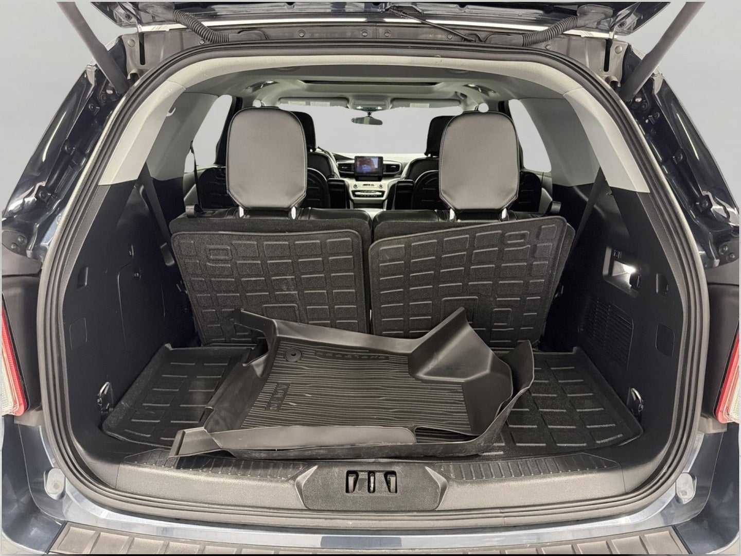 2024 Ford Explorer XLT 4WD