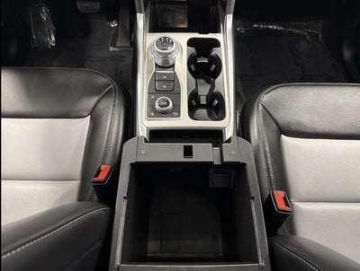 2024 Ford Explorer XLT 4WD