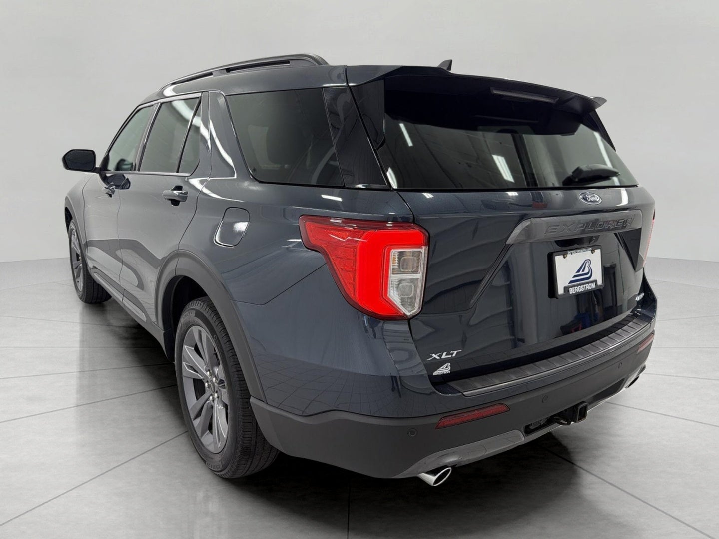 2024 Ford Explorer XLT 4WD