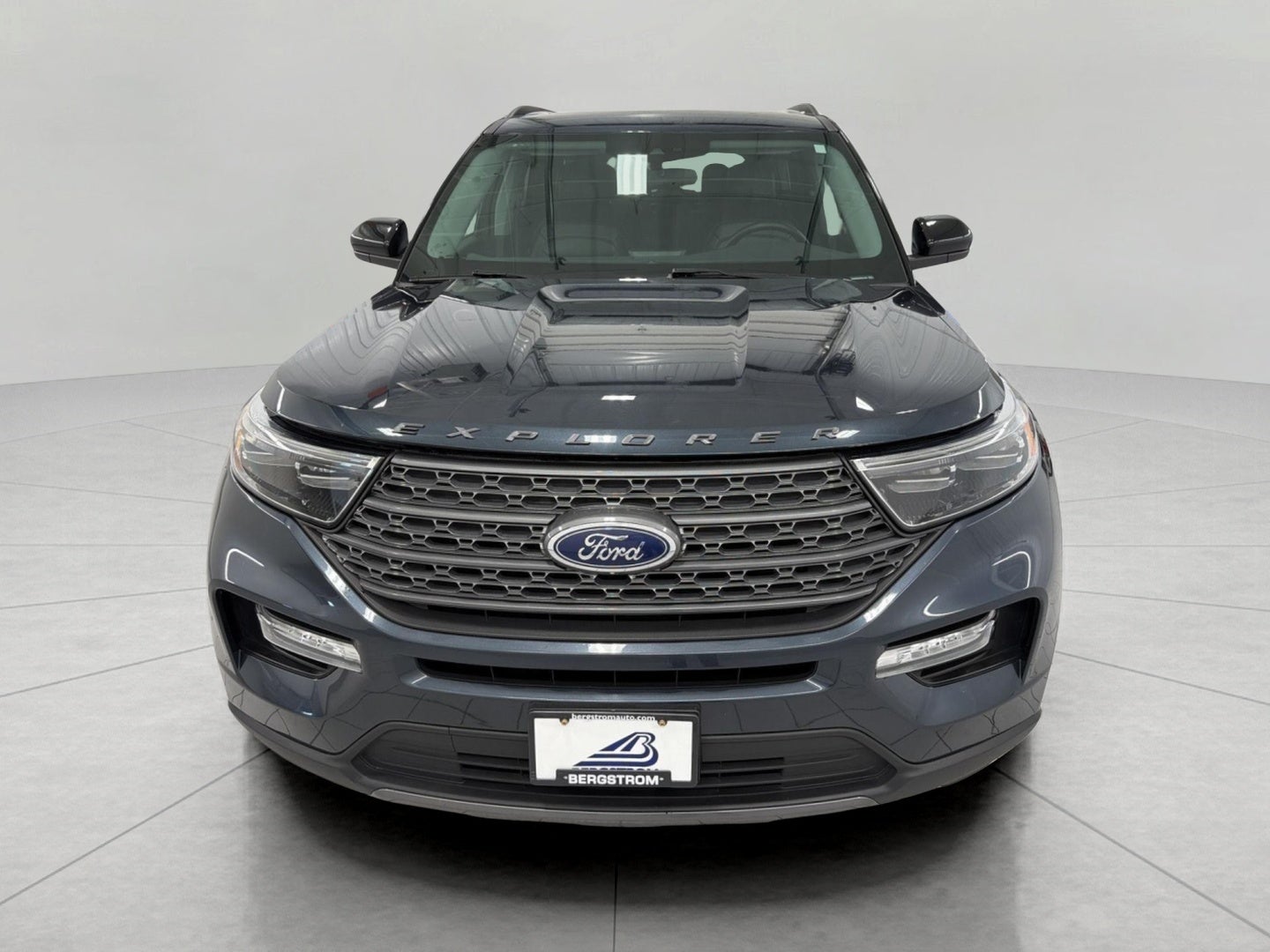 2024 Ford Explorer XLT 4WD