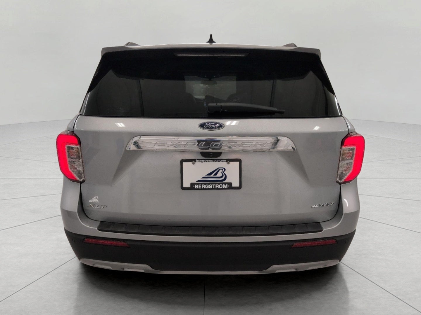 2024 Ford Explorer XLT 4WD