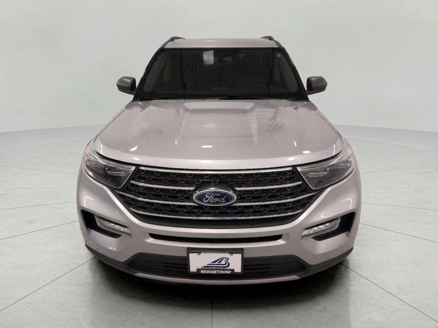 2024 Ford Explorer XLT 4WD