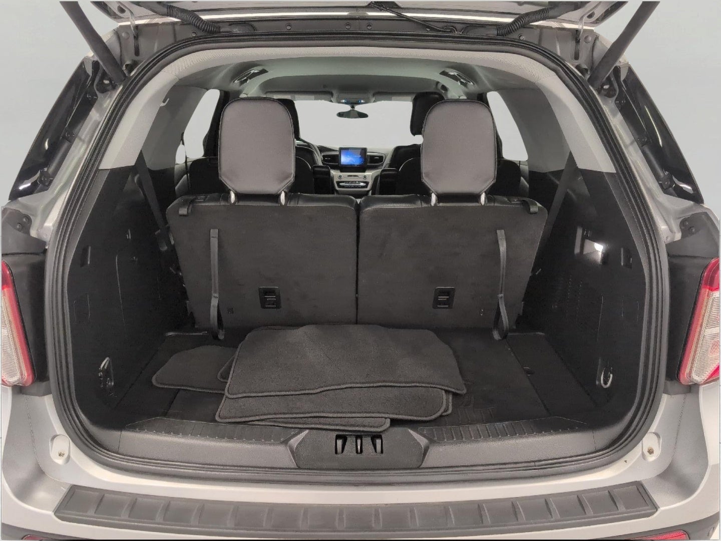 2024 Ford Explorer XLT 4WD