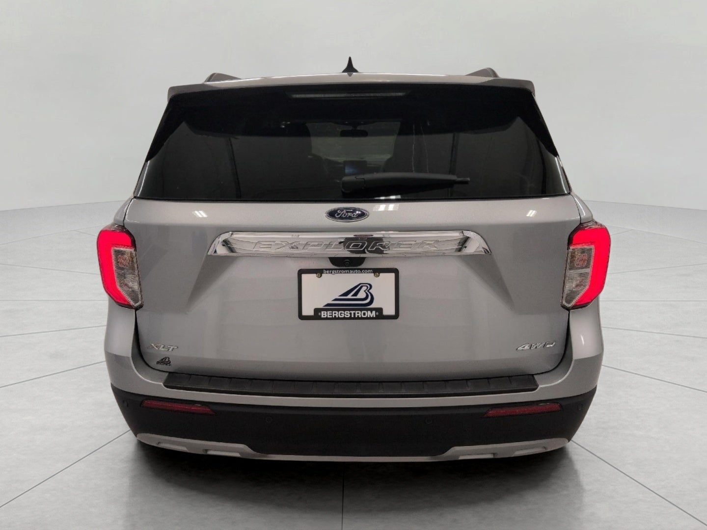 2024 Ford Explorer XLT 4WD