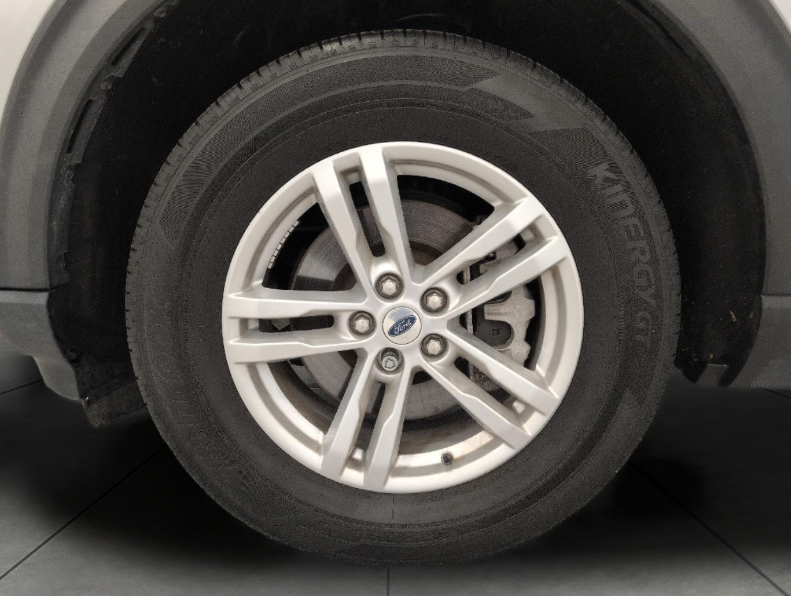 2024 Ford Explorer XLT 4WD
