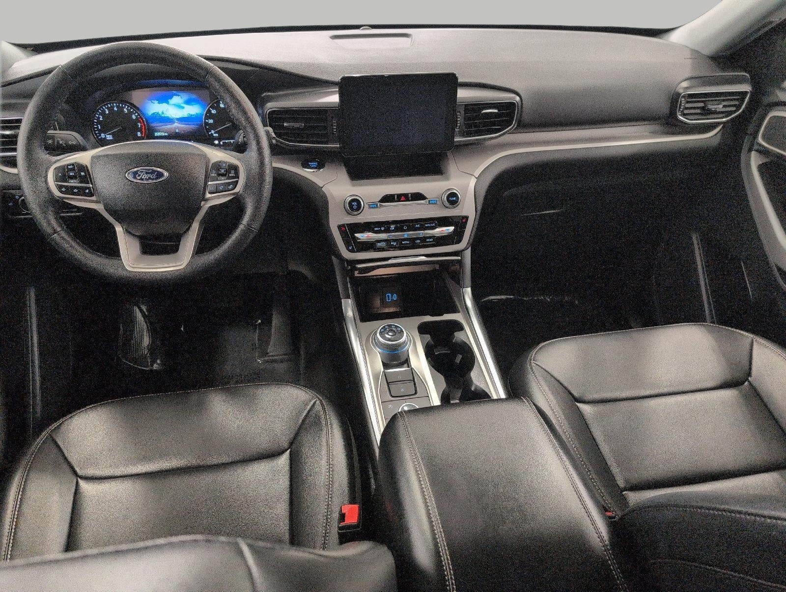 2024 Ford Explorer XLT 4WD