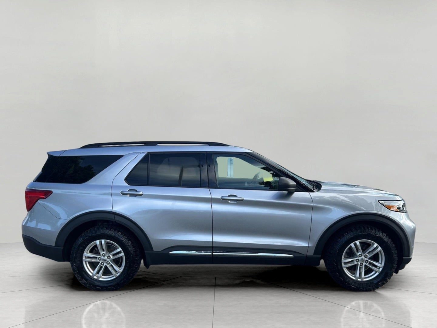 2020 Ford Explorer XLT 4WD