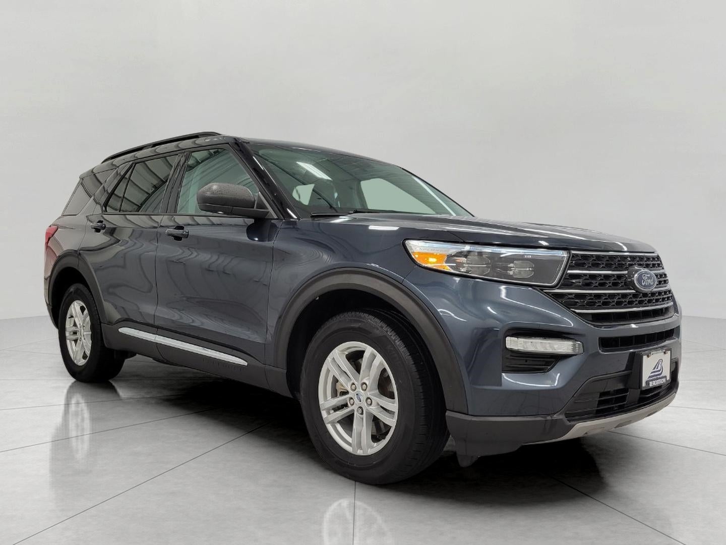 2023 Ford Explorer XLT 4WD