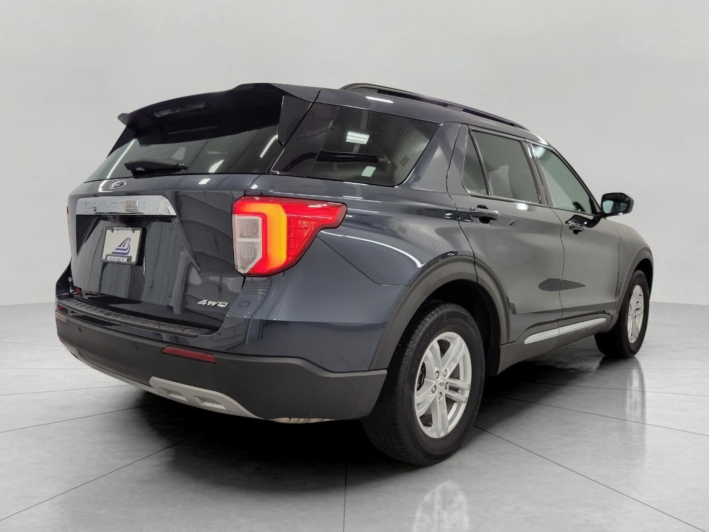 2023 Ford Explorer XLT 4WD