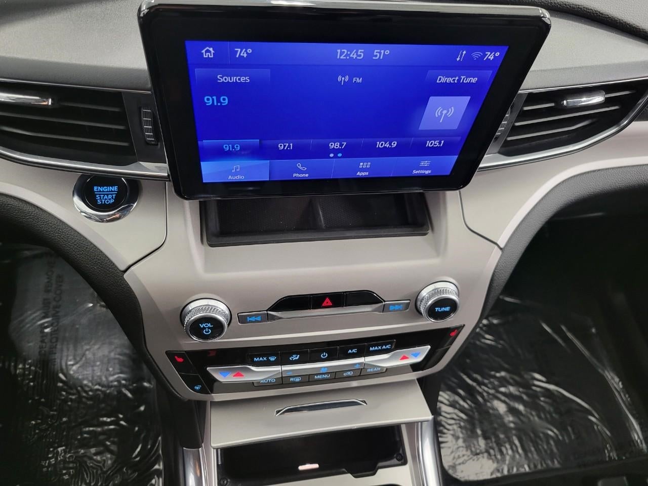 2023 Ford Explorer XLT 4WD