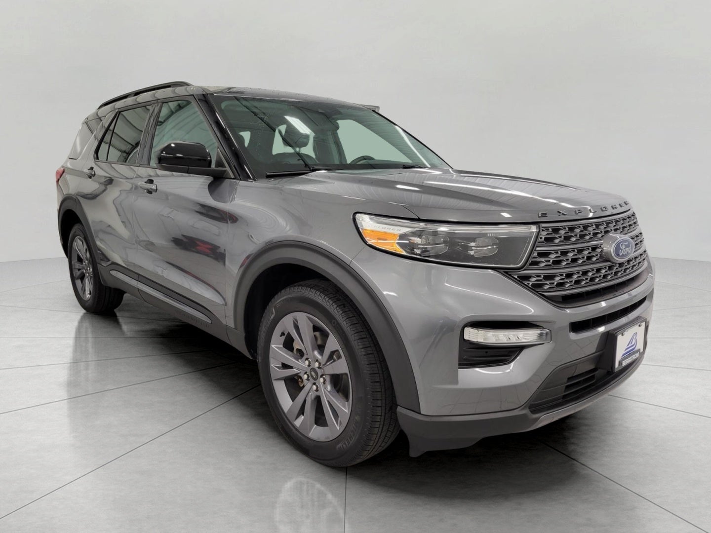 2023 Ford Explorer XLT 4WD