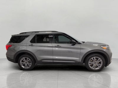2023 Ford Explorer XLT 4WD