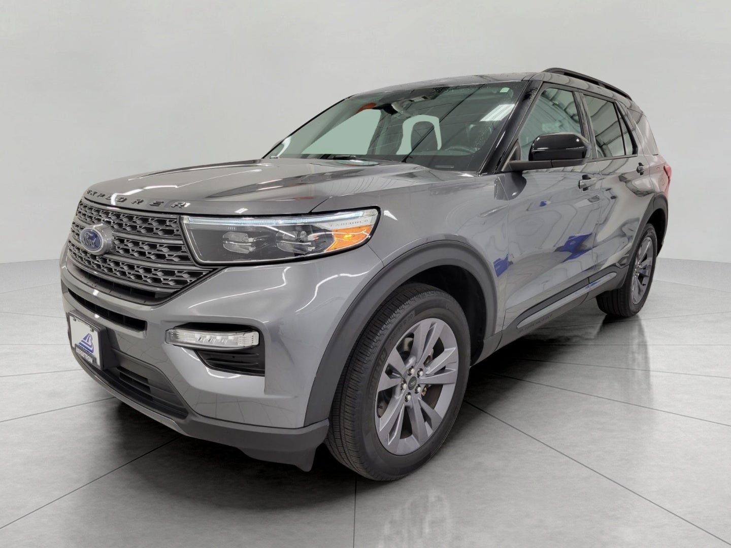 2023 Ford Explorer XLT 4WD