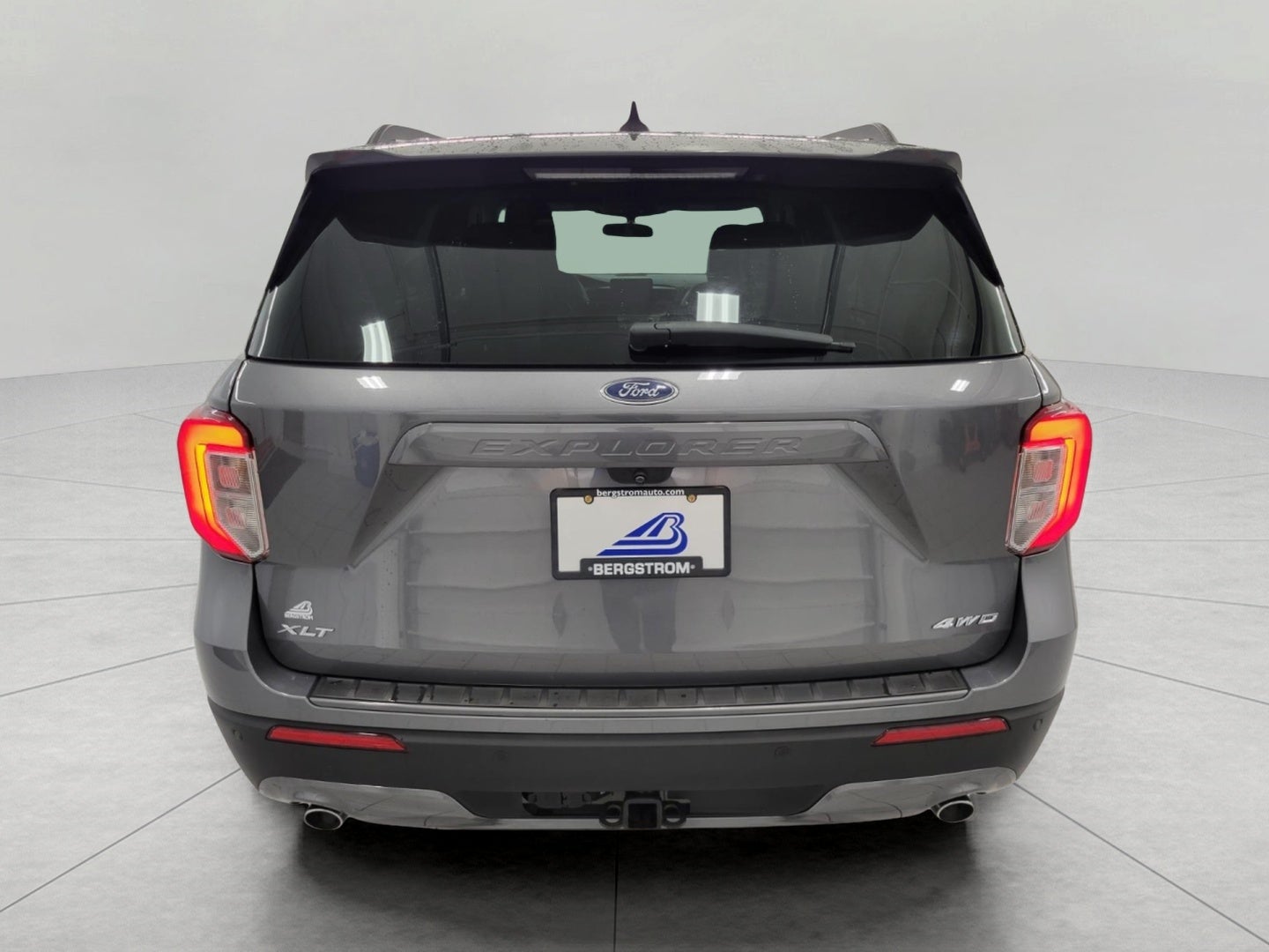 2023 Ford Explorer XLT 4WD