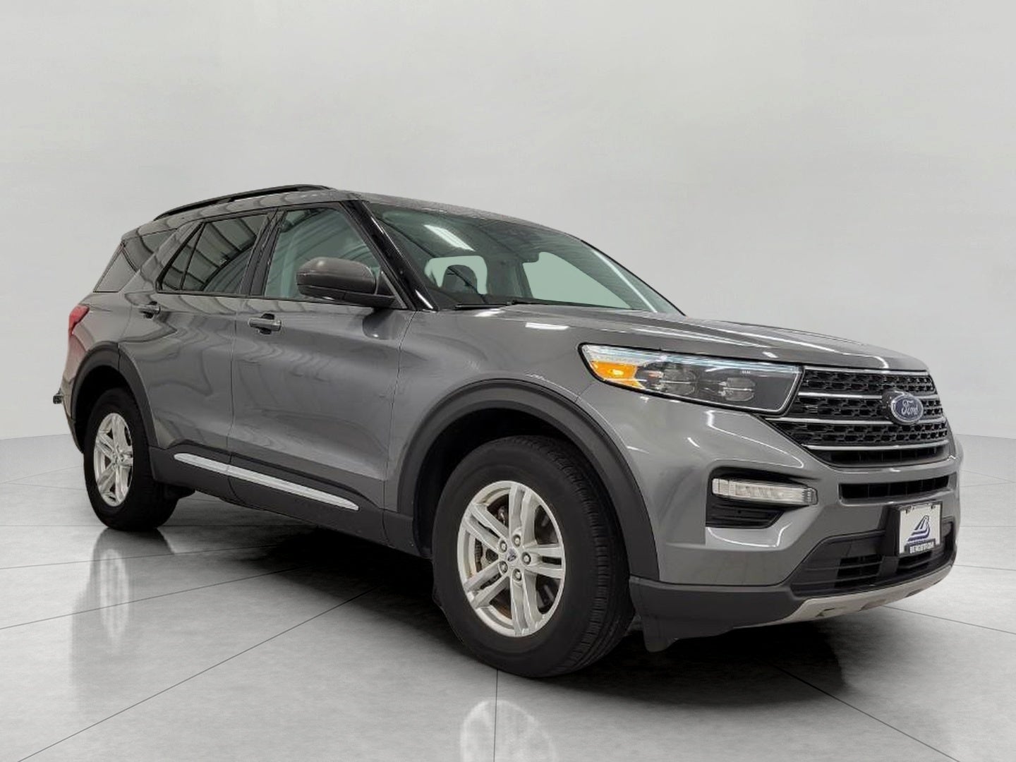 2023 Ford Explorer XLT 4WD